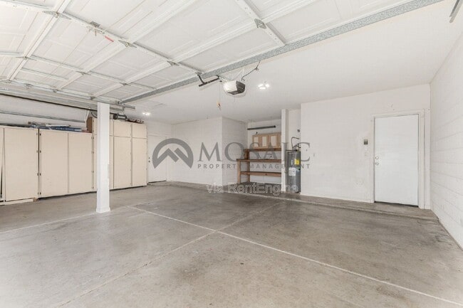 Building Photo - 634 E Century Ave