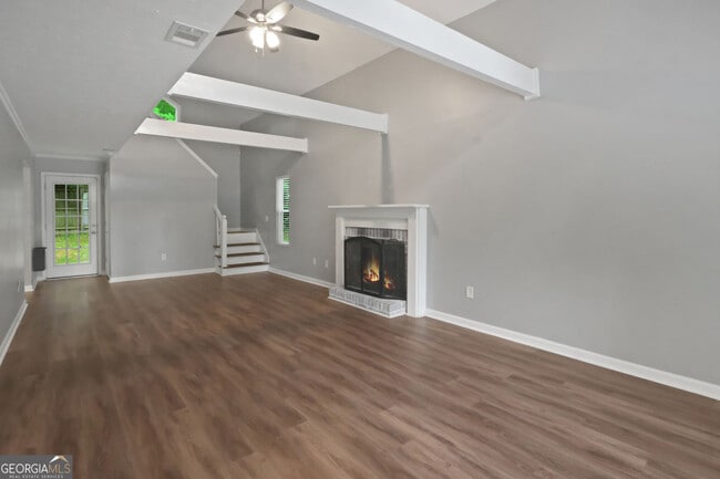 Building Photo - 5883 Brookside Dr SE