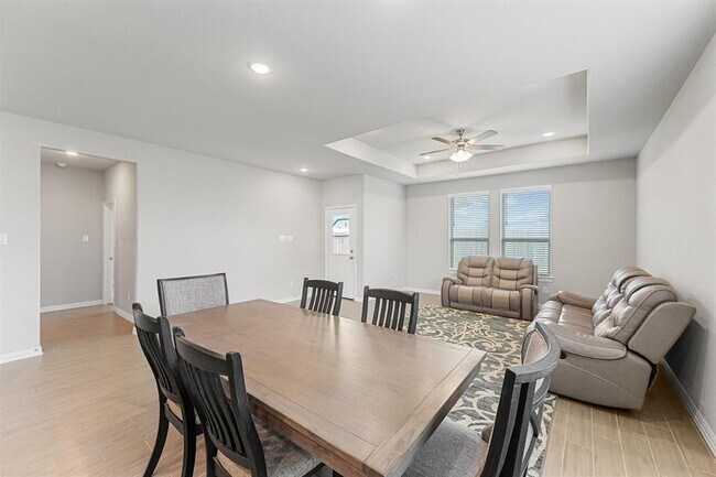 Building Photo - 7454 French Quarter Ct