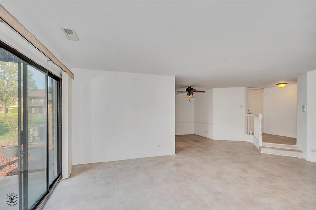 Building Photo - 855 Johnstown Ln