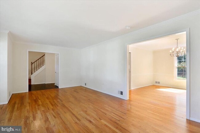Building Photo - 8709 Sleepy Hollow Ln