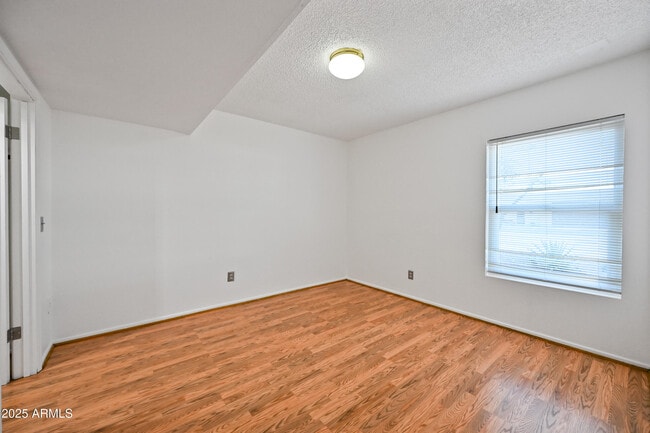 Building Photo - 507 W Pebble Beach Dr
