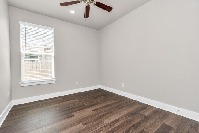 Building Photo - Welcome to the Sycamore – Style, Space & S...