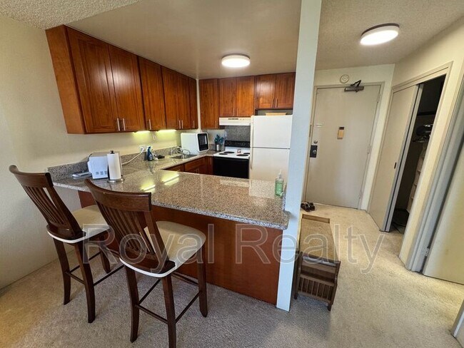 Building Photo - 1255 Nuuanu Ave