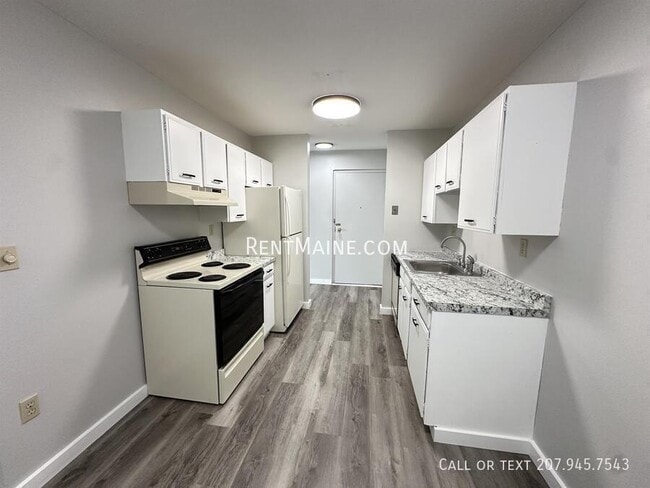 Building Photo - 43 Longrale Park