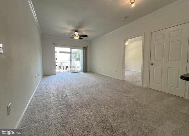 Building Photo - 12953 Centre Park Cir