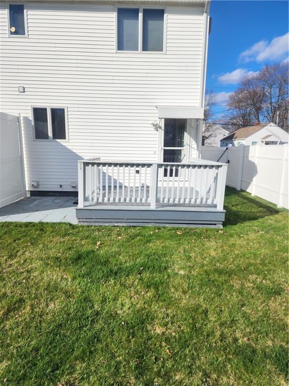 Building Photo - 44 Nellie St