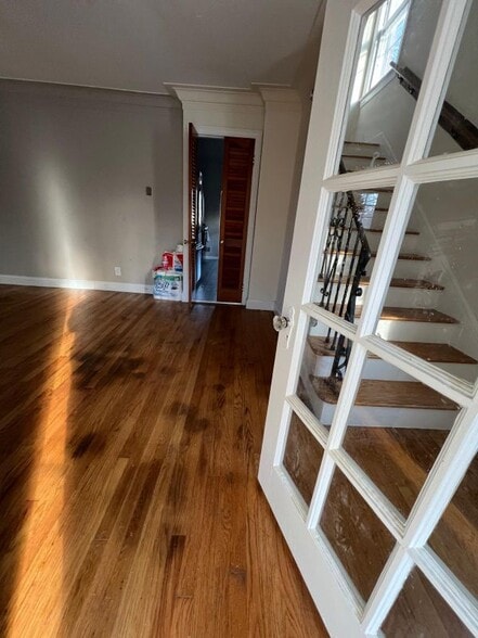 Building Photo - 5214 Hereford St