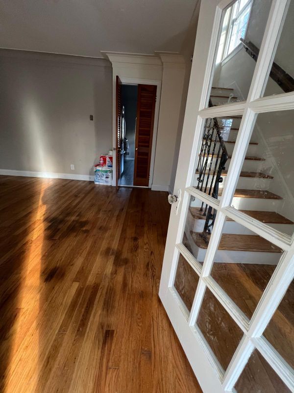 Building Photo - 5214 Hereford St