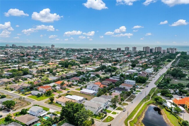 Building Photo - 590 110th Ave N