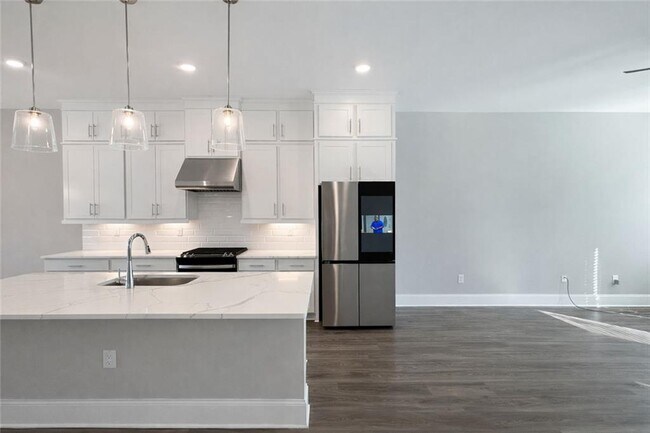 Building Photo - 1375 Walking Wy