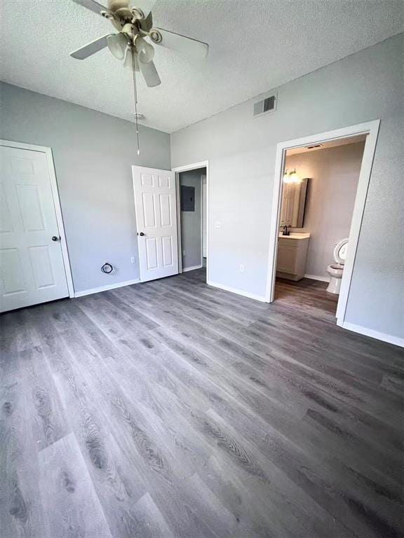 Building Photo - 13025 Mulberry Park Dr