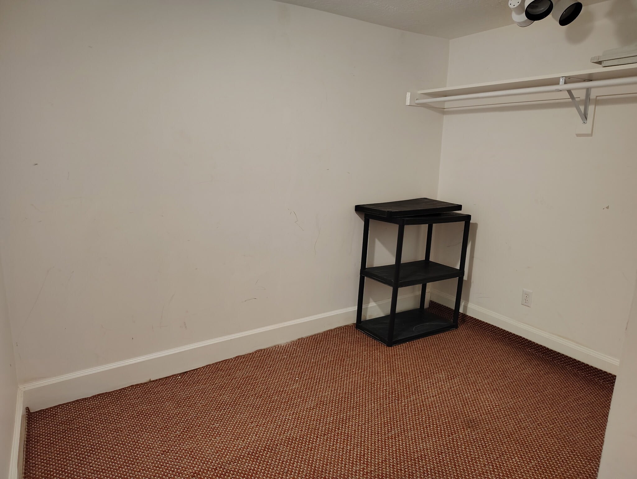 Building Photo - 1448 E 900 S