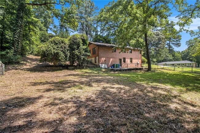 Building Photo - 1174 Arborvista Dr NE
