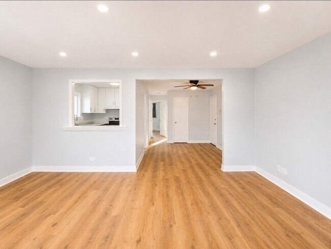 Building Photo - 4208 Bonhill Dr