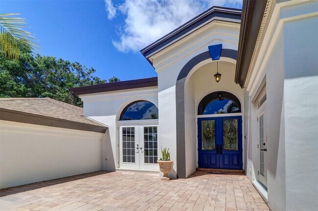 Building Photo - 1705 Meyers Cove Dr