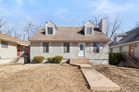 Building Photo - Spacious 4-Bed, 2-Bath Home with Garage Pa...