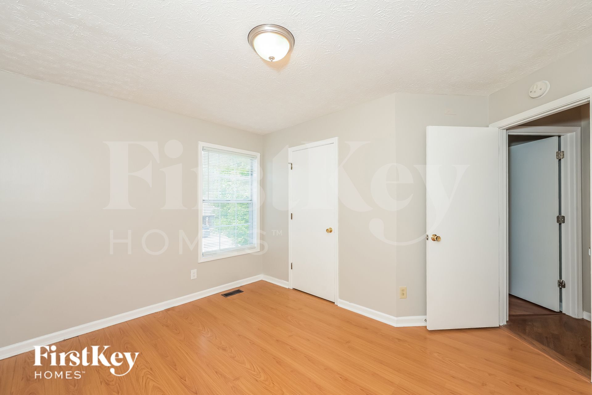 Building Photo - 2132 Cheyenne Ln NW