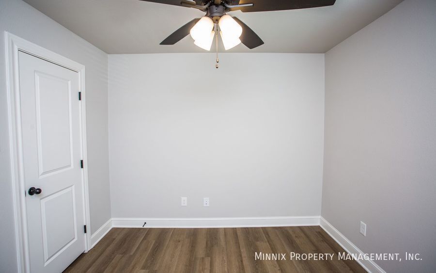 Building Photo - 2548 137th St