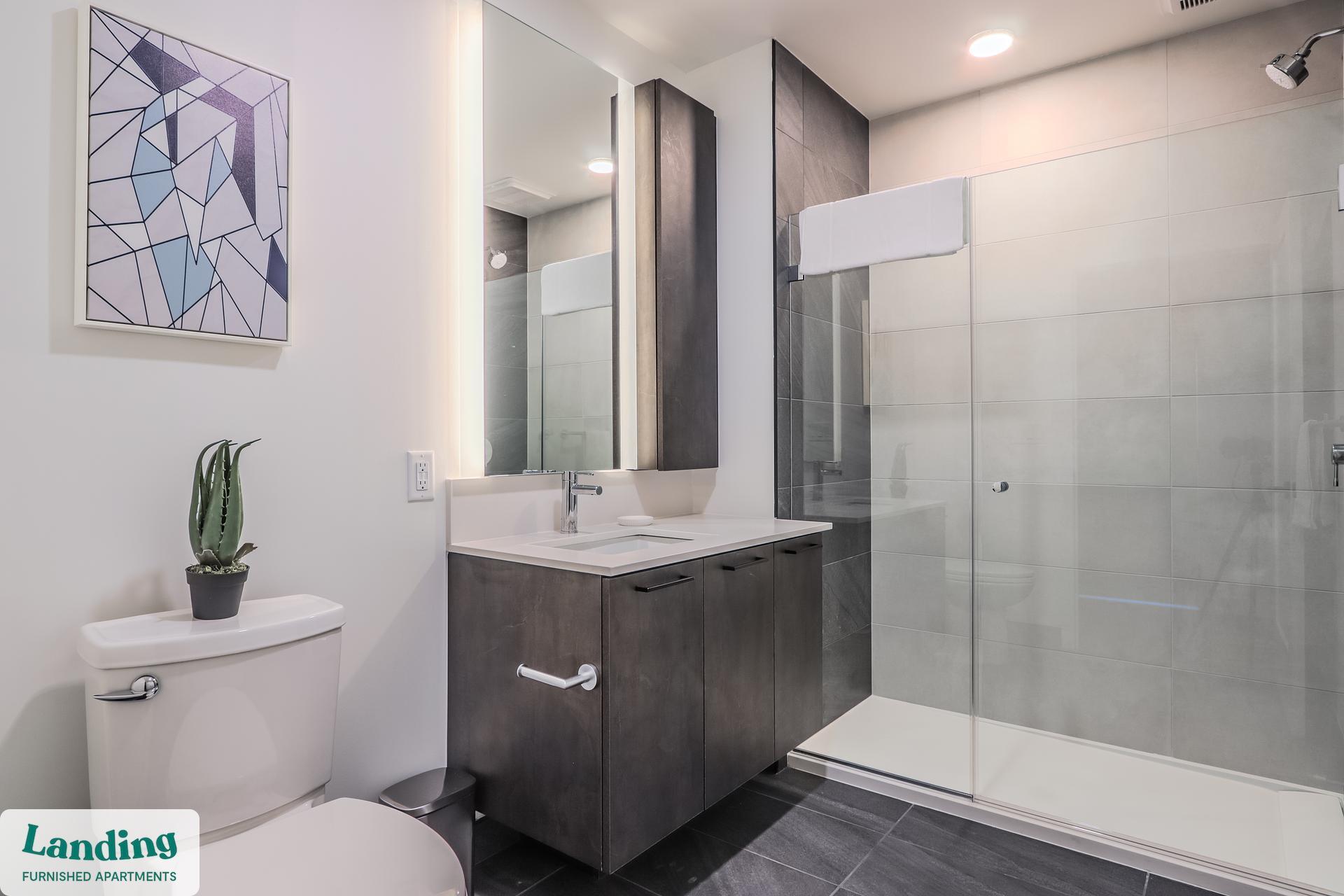 Building Photo - 632 Howard Rd SE