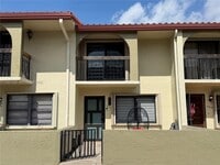 Building Photo - 1711 W 58th St