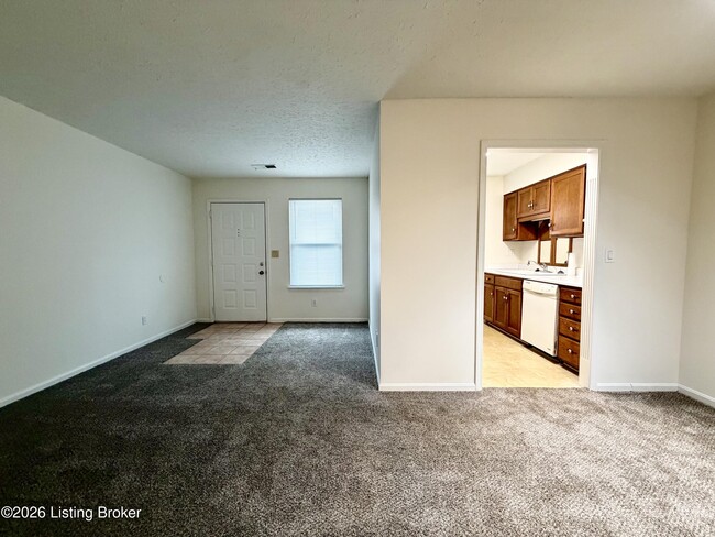Building Photo - 710 Victoria Ct