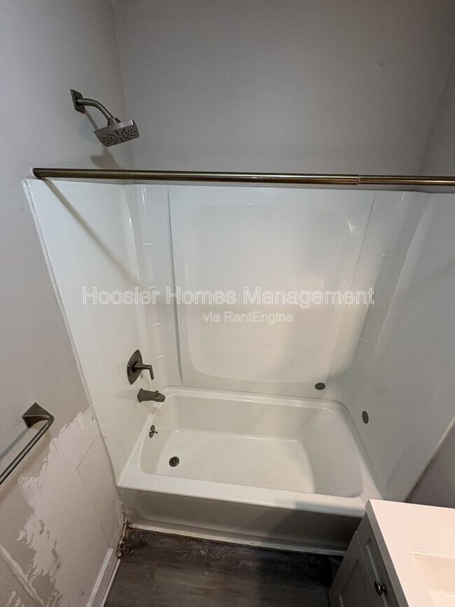 Building Photo - 2931 N Tacoma Ave