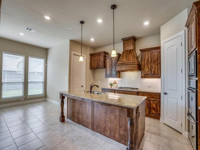 Building Photo - 716 Sandbox Dr