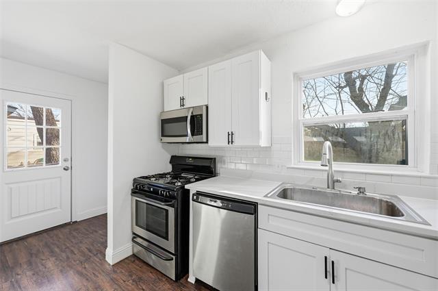 Building Photo - 1005 Highland Dr