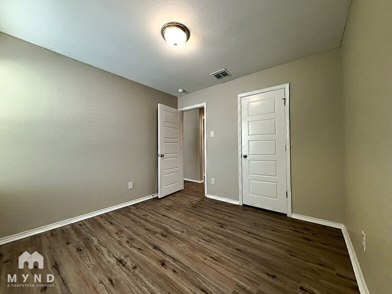 Building Photo - 3910 Colemans Run