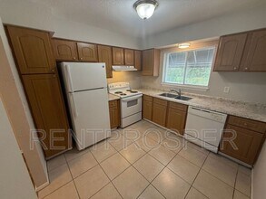 Building Photo - 4209 S Semoran Blvd