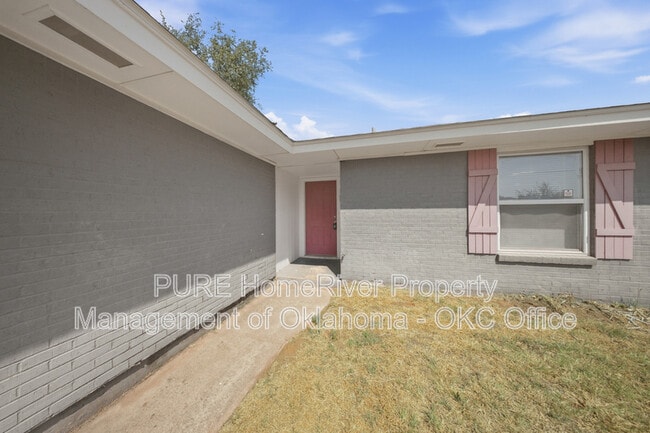 Building Photo - 2721 SE 49th St