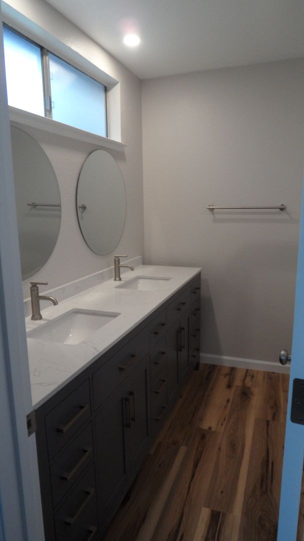 Building Photo - Updated Single Story 3 BR 2 BA home With 2...