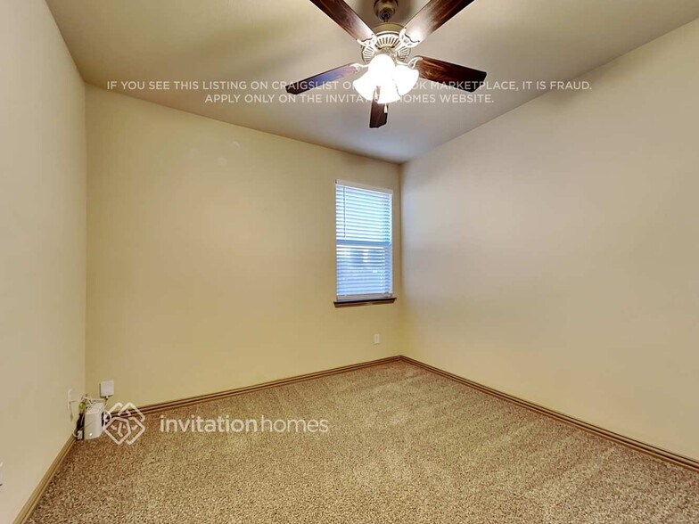 Building Photo - 1541 Salado Tr