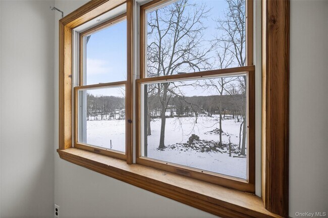 Building Photo - 408 Bull Mill Rd