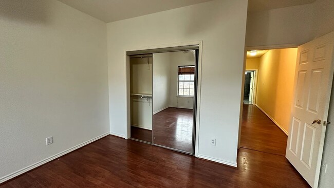 Building Photo - 5713 Allen Ln