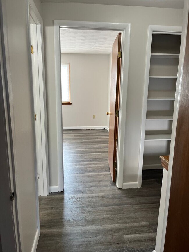 Building Photo - Town House for Rent in Liverpool