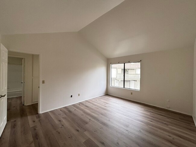 Building Photo - 3435 Reynard Way