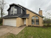 Building Photo - 1207 Charles Dr