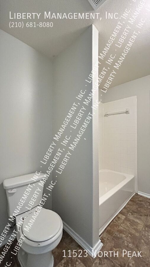 Building Photo - 11523 North Peak-