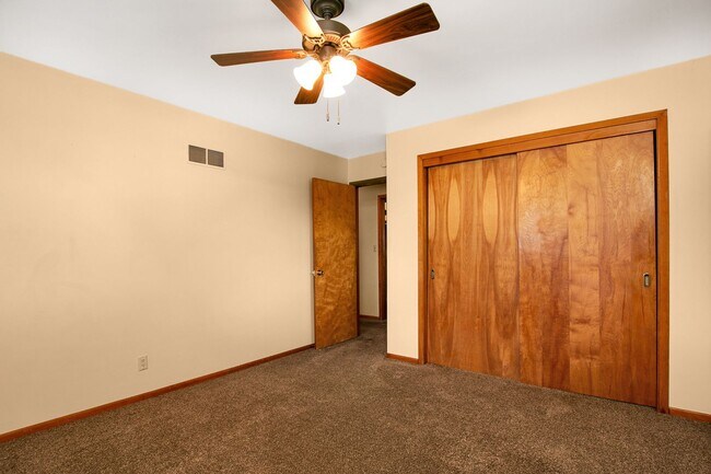 Building Photo - 1111 Wharton Manor Rd