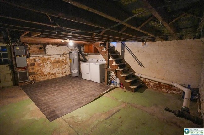 Building Photo - 256 Lehigh Ave