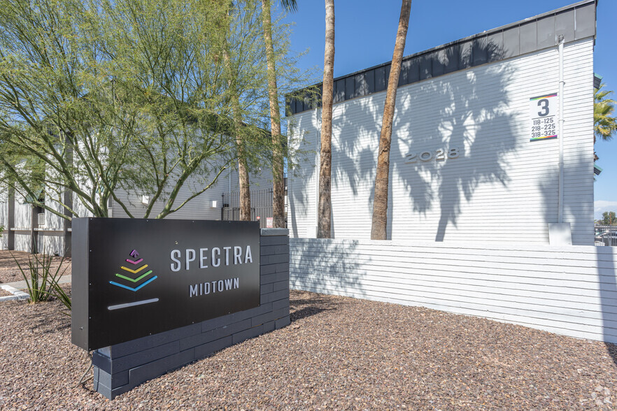 Primary Photo - Spectra Midtown