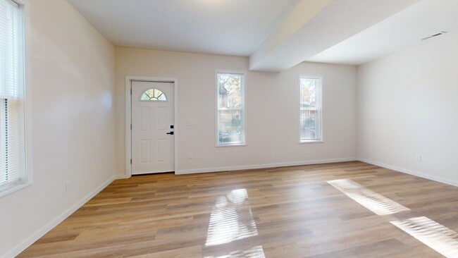 Building Photo - IMMACULATE - Clark / Fulton Area - 3 Bedrooms - 3 Baths - Single Family Home