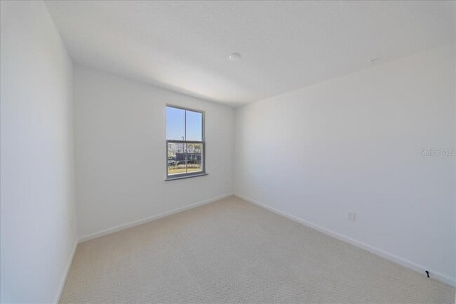 Building Photo - 1850 Falconhurst Ln