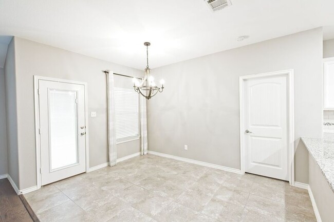 Building Photo - 1713 Cattleman St