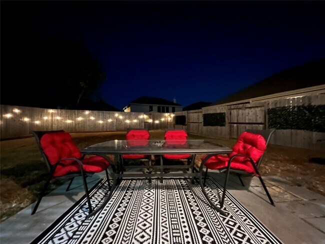 Building Photo - 12122 Lucky Meadow Dr