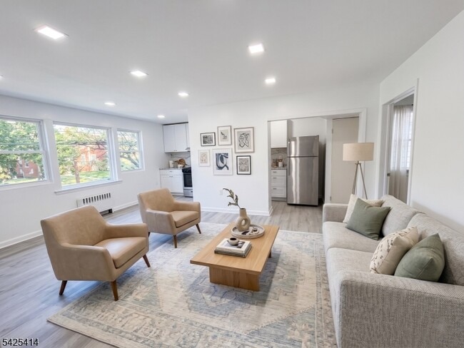 Building Photo - 73 Newark Ave