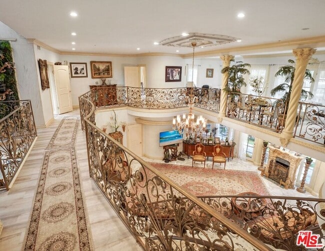 Building Photo - 2258 Gloaming Way