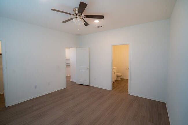 Building Photo - 16126 Elbridge Ct